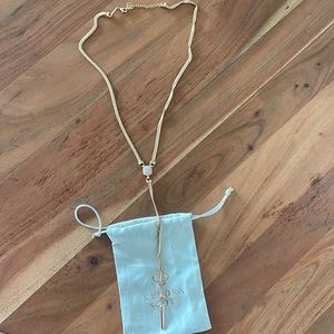 Kendra Scott rose gold Starla necklace